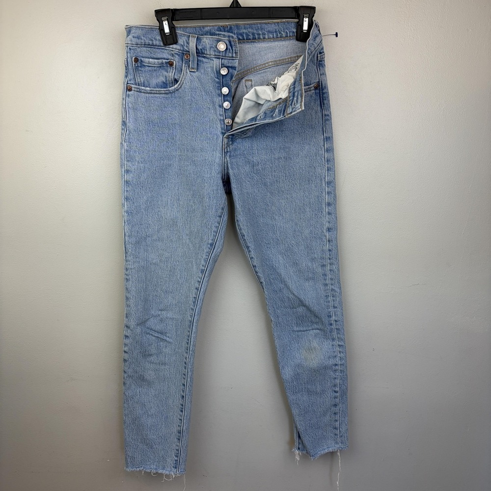 Levis 501 Skinny Jeans Womens 27x28 Light Wash High Rise Slim Raw Hem Button Fly